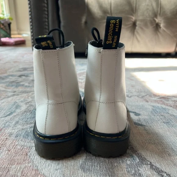 Women’s White Doc Martens - Picture 2 of 6